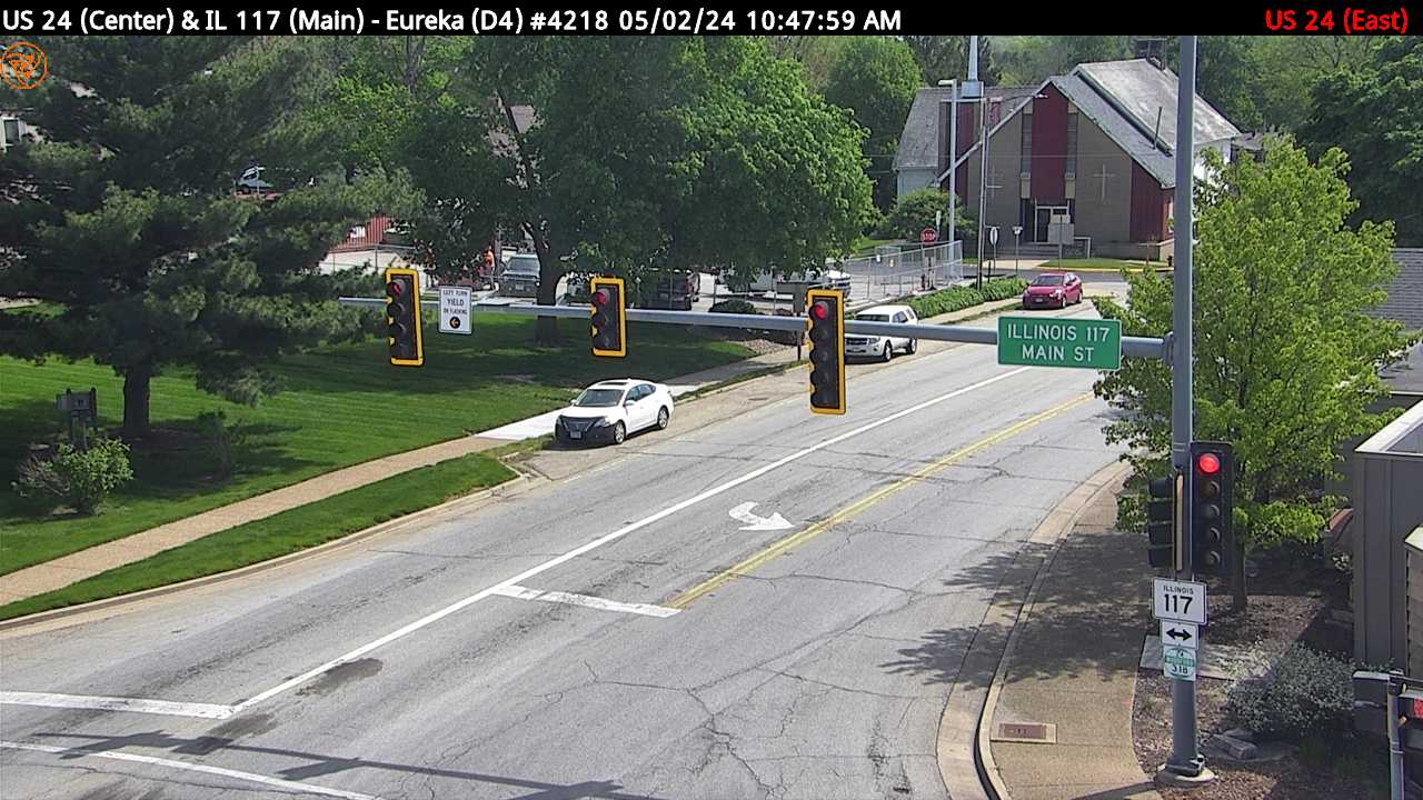 Traffic Cam US 24 (Center St.) at IL 117 (Main St.) (#4218) - E Player