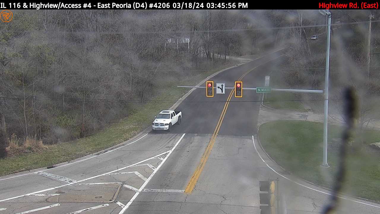 Traffic Cam IL 116 (Main St.) at Highview Rd./Access Rd. 4 (#4206) - E Player
