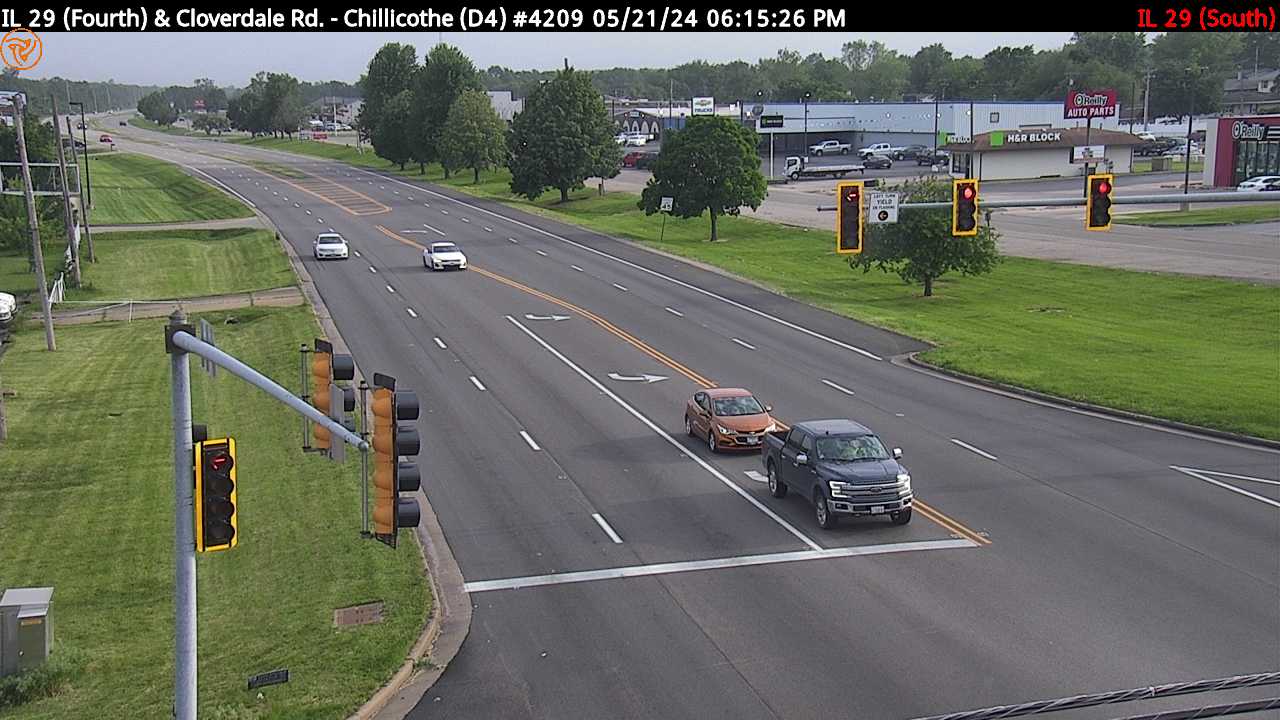 Traffic Cam Il 29 (Fourth St.) at Cloverdale Rd. (#4209) - S Player