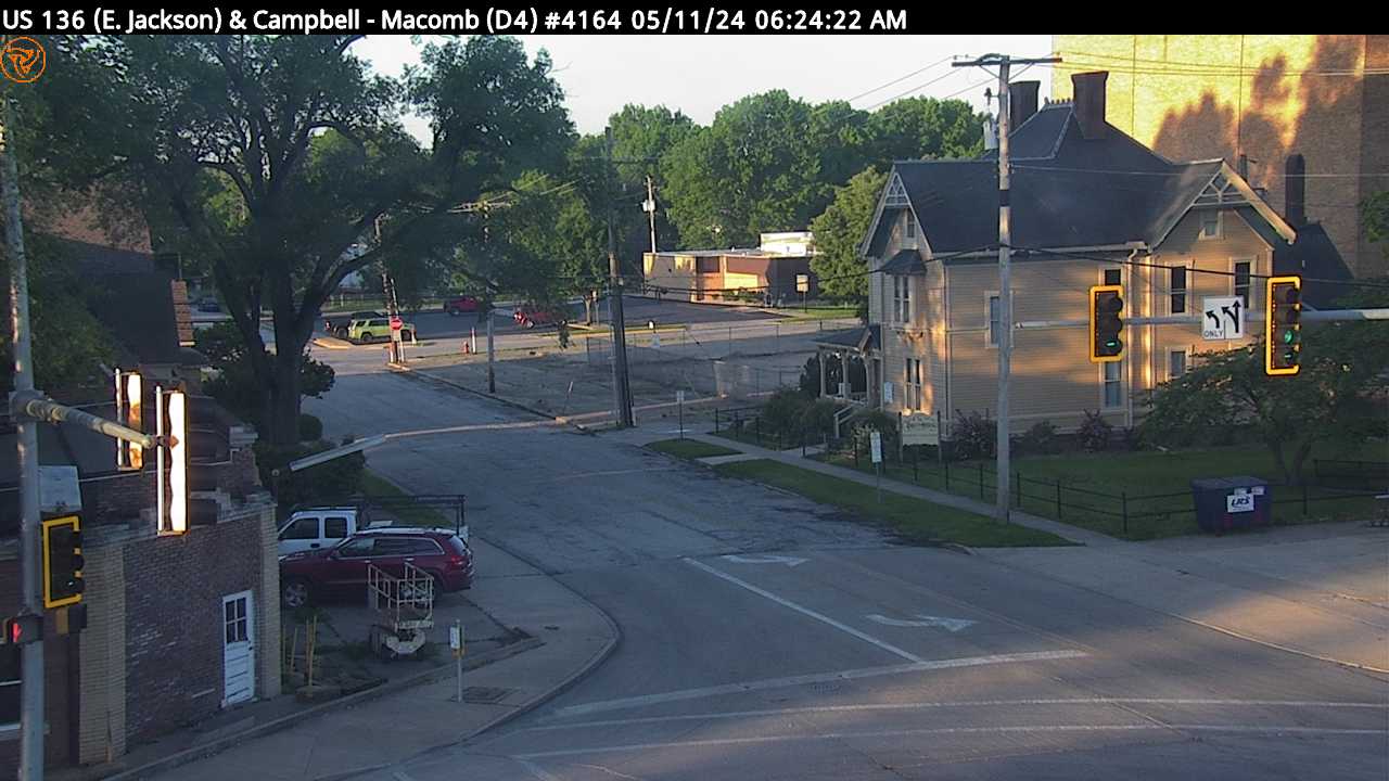 Traffic Cam US 136 (Jackson St.) at Campbell St. (#4164) - S Player