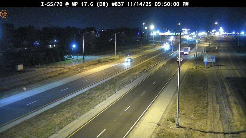 Traffic Cam I-55/70 at Milepost 17.6 (#8037) - E Player