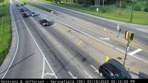 Traffic Cam IL 4 (Veterans Pkwy) at Jefferson St. (#6016) - N Player