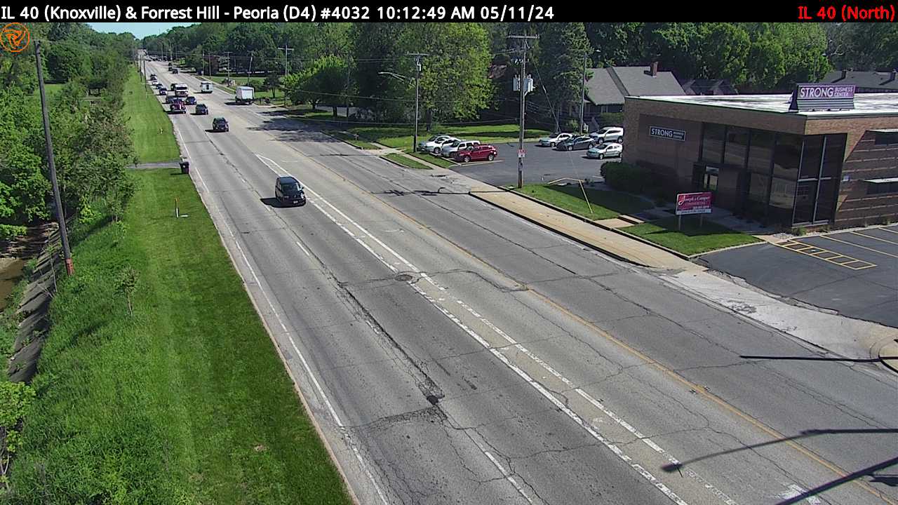 Traffic Cam IL 40 (Knoxville Ave.) at Forrest Hill Ave. (#4032) - N Player