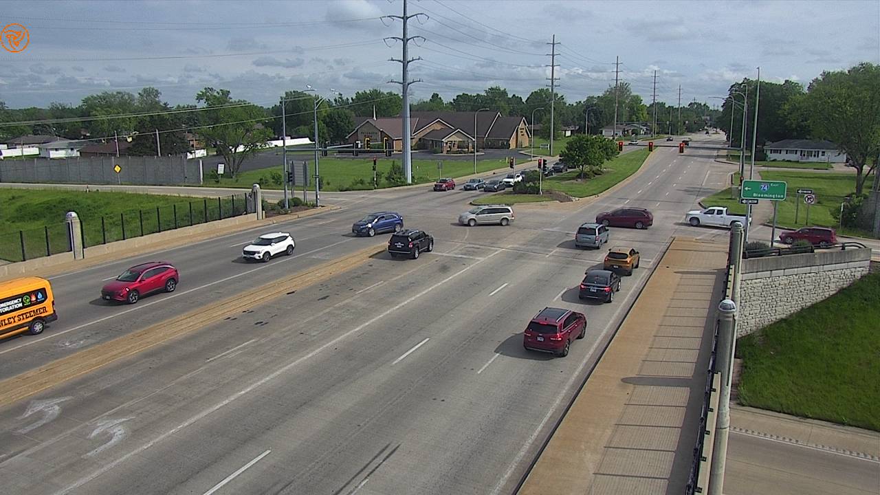 Traffic Cam I-74 at Sterling Ave. (#4025) - S Player