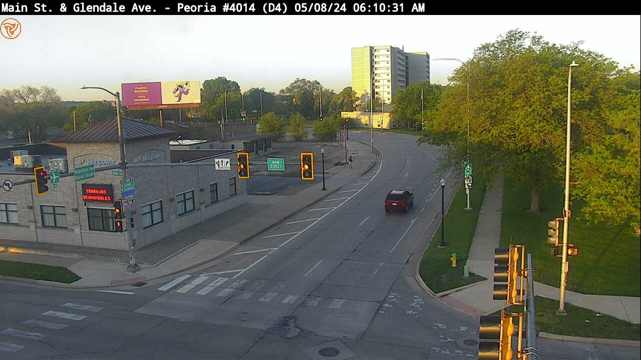 Traffic Cam IL 40 (Glendale Ave.) at Main St. (#4014) - W Player