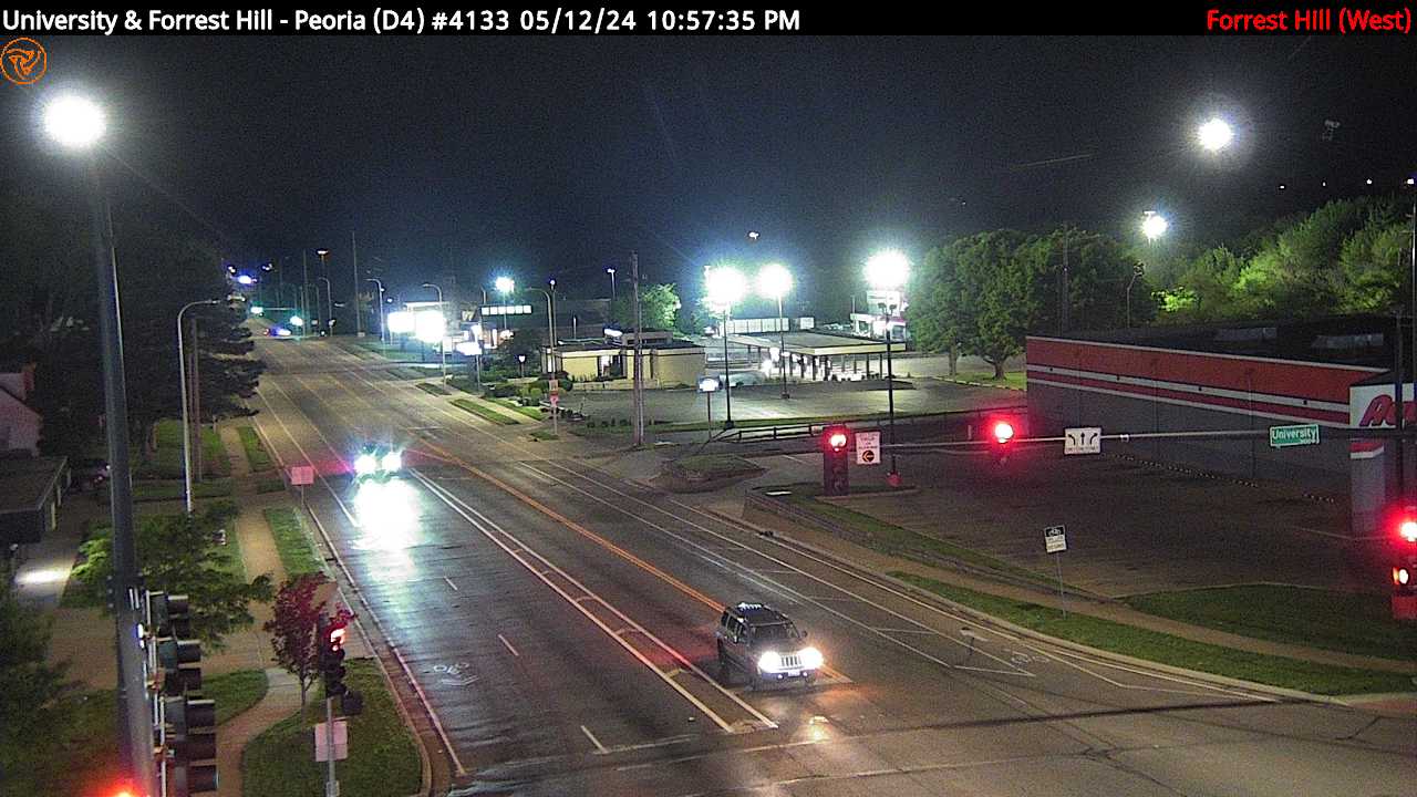 Traffic Cam University St. at Forrest Hill Ave. (#4133) - W Player