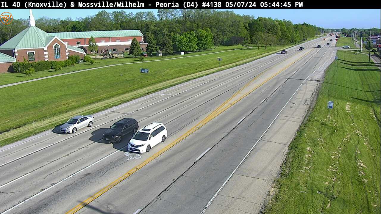 Traffic Cam IL 40 (Knoxville Ave.) at Mossville/Wilhelm (#4138) - S Player