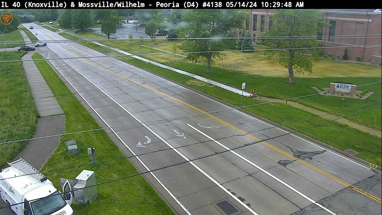 Traffic Cam IL 40 (Knoxville Ave.) at Mossville/Wilhelm (#4138) - W Player