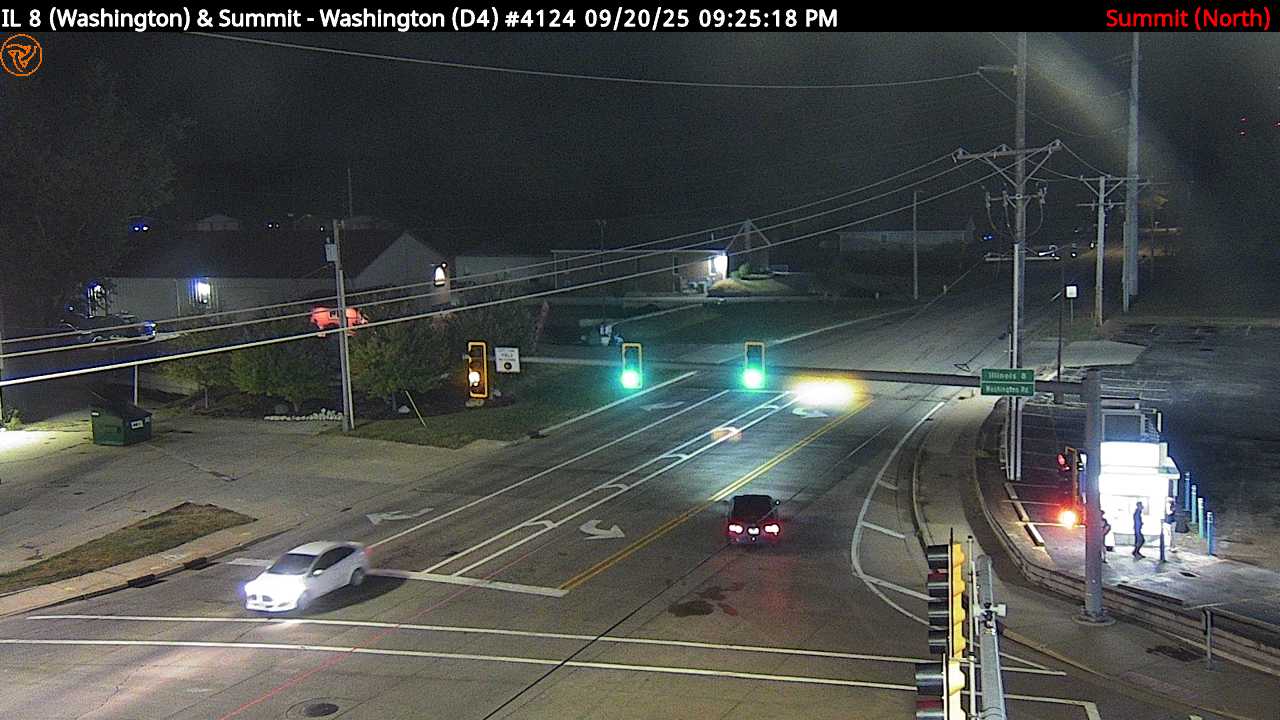 Traffic Cam IL 8 (Washington St.) at Summit Ln. (#4124) - N Player