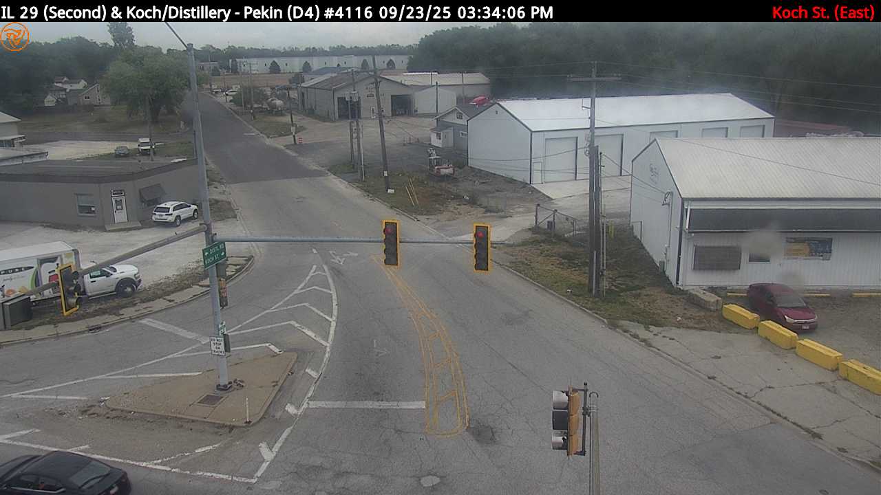 Traffic Cam IL 29 (Second St.) at Koch St. (#4116) - E Player