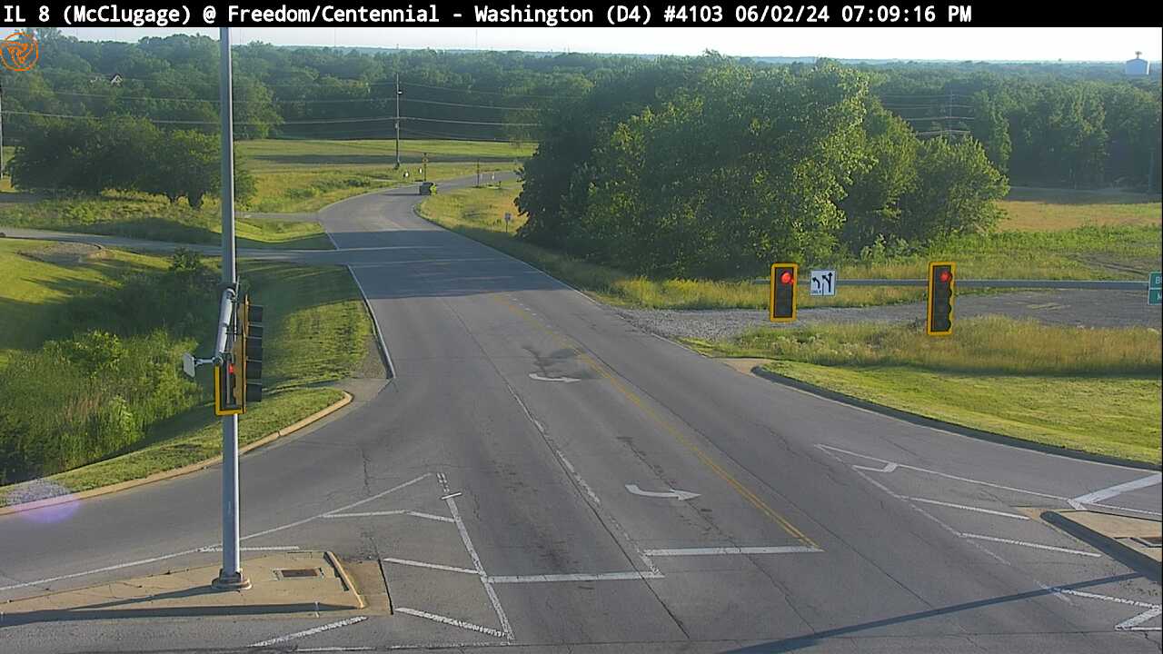 Traffic Cam IL 8 (McClugage Rd.) at Freedom Parkway/Centennial Dr. (#4103) - W Player