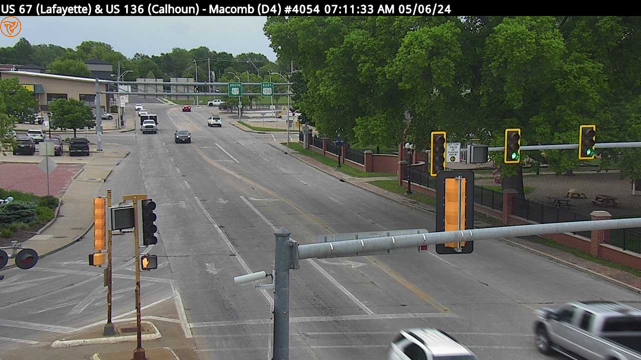 US 67 (Lafayette St.) at US 136 (Calhoun St.) (#4054) - E Traffic Camera