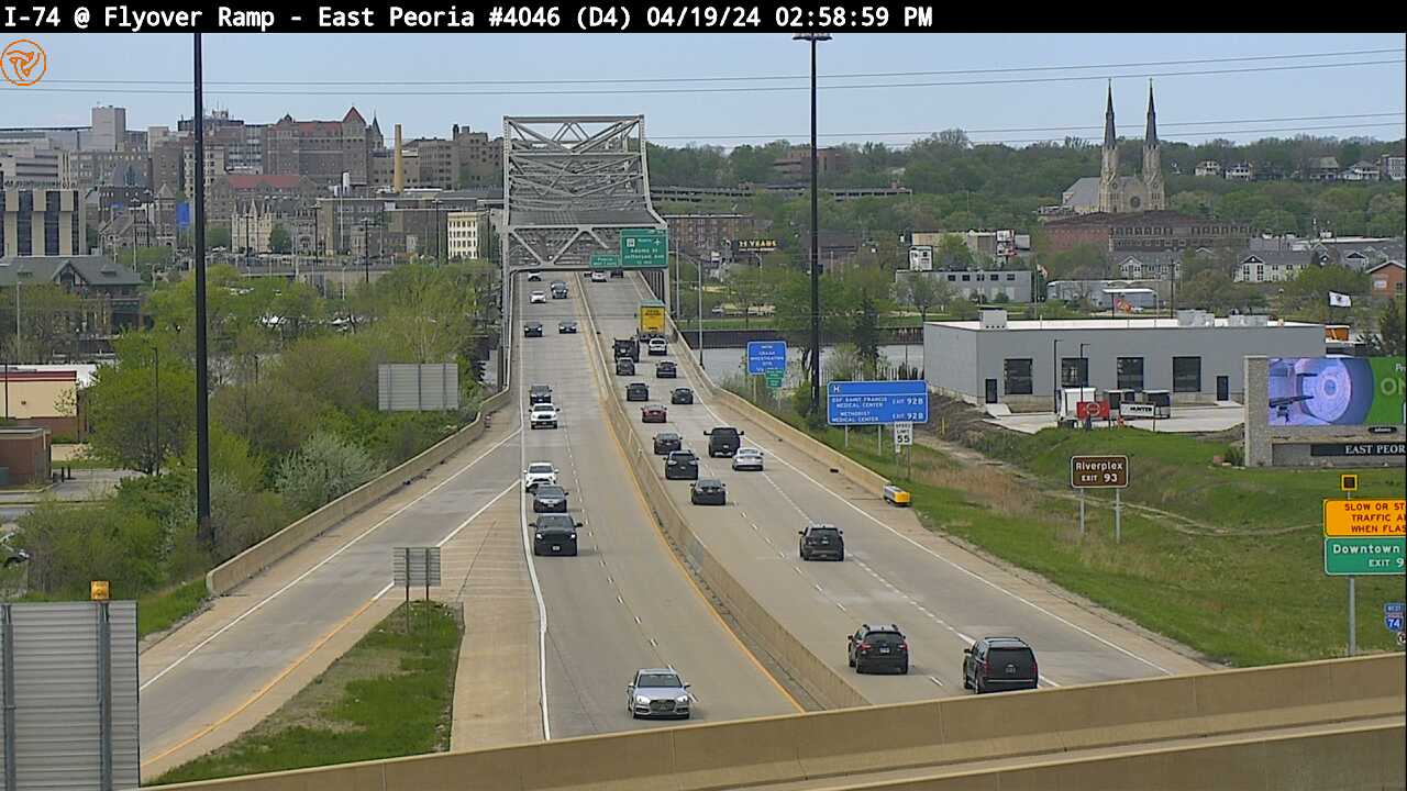 I-74 East Peoria Flyover Ramp (#4046) - W Traffic Camera