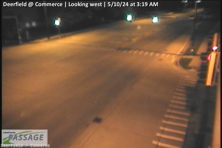Traffic Cam Deerfield at Commerce - W Player