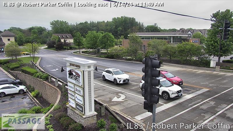 Traffic Cam IL 83 at Robert Parker Coffin - E Player