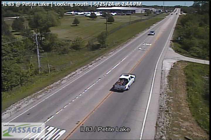 Traffic Cam IL 83 at Petite Lake - S Player
