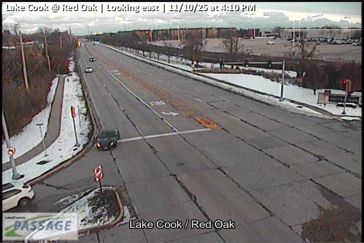 Lake Cook at Red Oak - E Traffic Camera