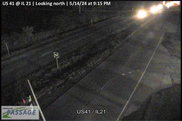 Traffic Cam US 41 at IL 21 - N Player