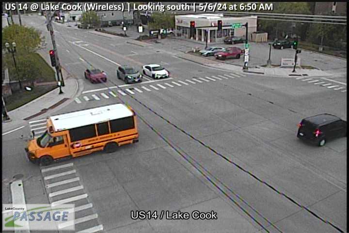 Traffic Cam US 14 at Lake Cook (Wireless) - S Player
