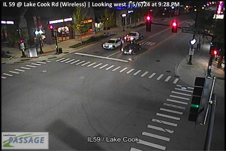 Traffic Cam IL 59 at Lake Cook Rd (Wireless) - W Player