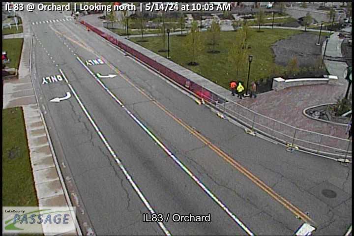 Traffic Cam IL 83 at Orchard - N Player
