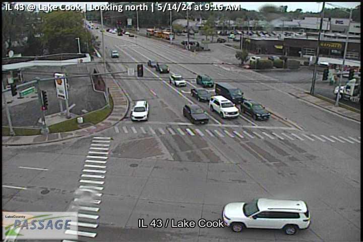 Traffic Cam IL 43 at Lake Cook - N Player