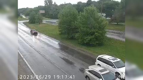 Traffic Cam Indianapolis: IN 67: 11-049-068-cam HANNA AVE & KENTUCKY AVE Player