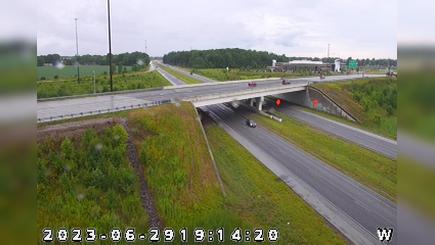 Brownsburg: I-74: 1-074-068-3-2 REAGAN PKWY Traffic Camera