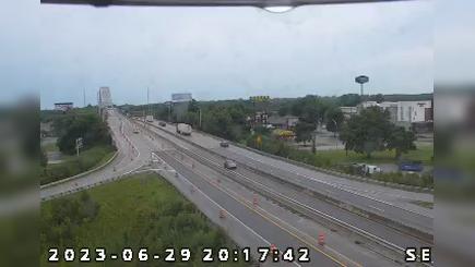 New Albany: I-64: 1-064-123-4-1 SPRING ST Traffic Camera