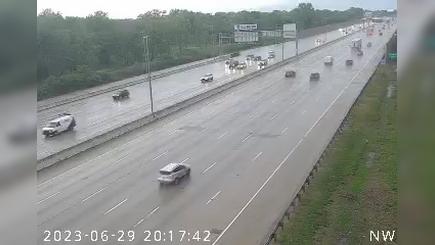 Traffic Cam Indianapolis › East: I-465: 1-465-042-7-1 N OF I-70 EAST Player