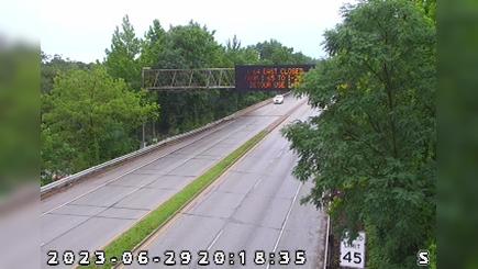 Clarksville: OLD IN 62 SEC 1: 3-062-147-3-1 BROWNS STATION WAY Traffic Camera