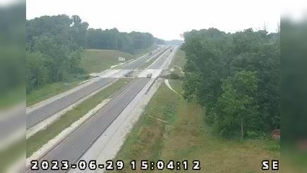 Traffic Cam Willowbrook Estates: IN 37: 1-069-143-8-2 SR37 - EGBERT RD Player