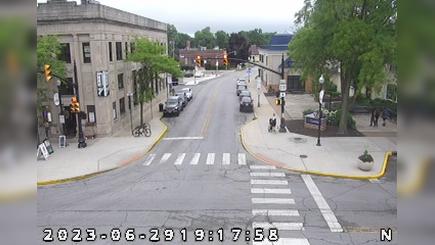 Traffic Cam Crown Point: US 231: sigcam-01-045-022 US231@ SR55 Player