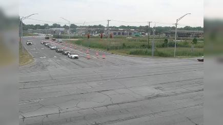 Traffic Cam Hammond: US 41: sigcam-01-045-244 US41 @ Indpls Blvd Player