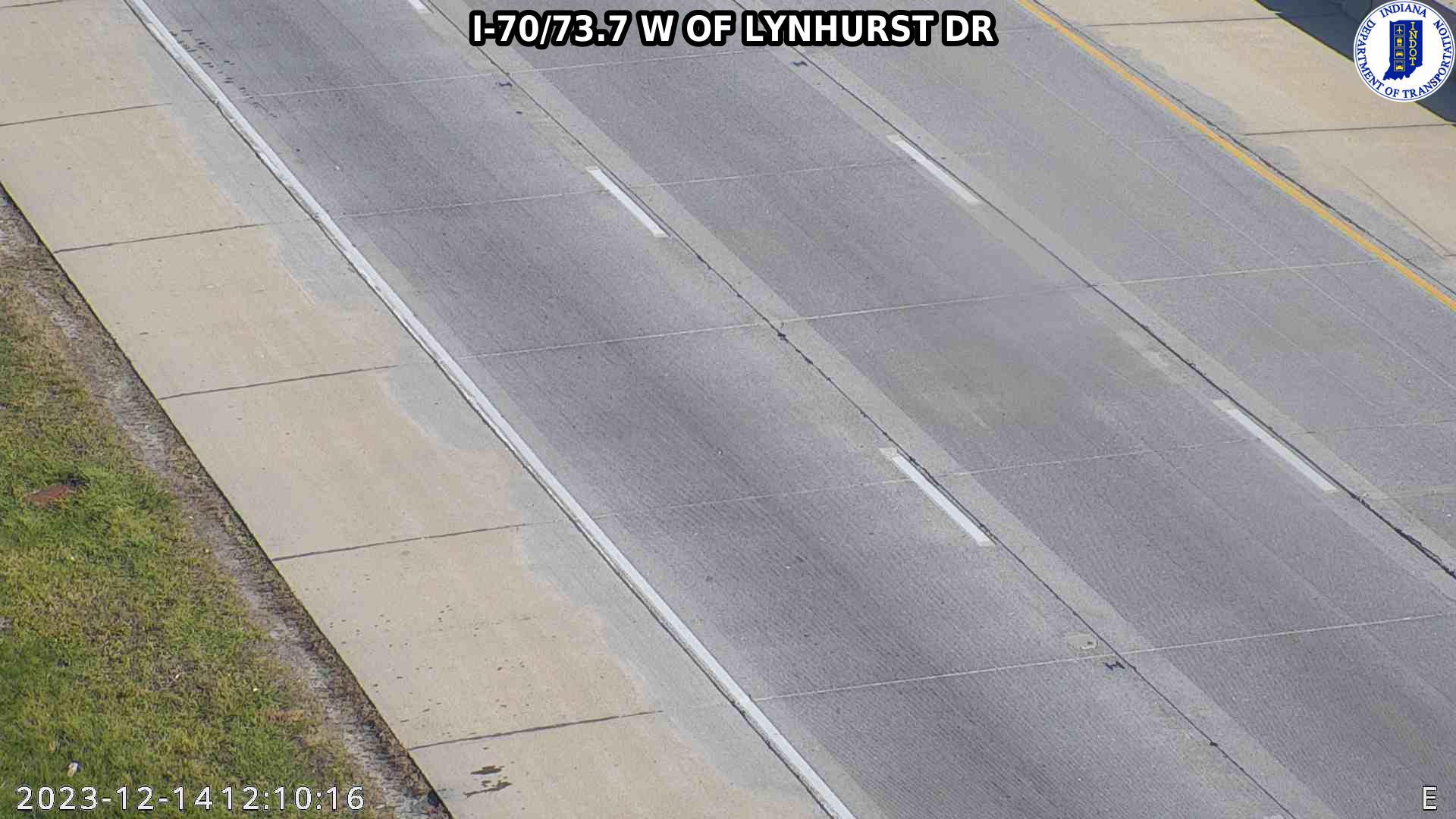 Traffic Cam Indianapolis: I-70: I-70/73.7 W OF LYNHURST DR Player