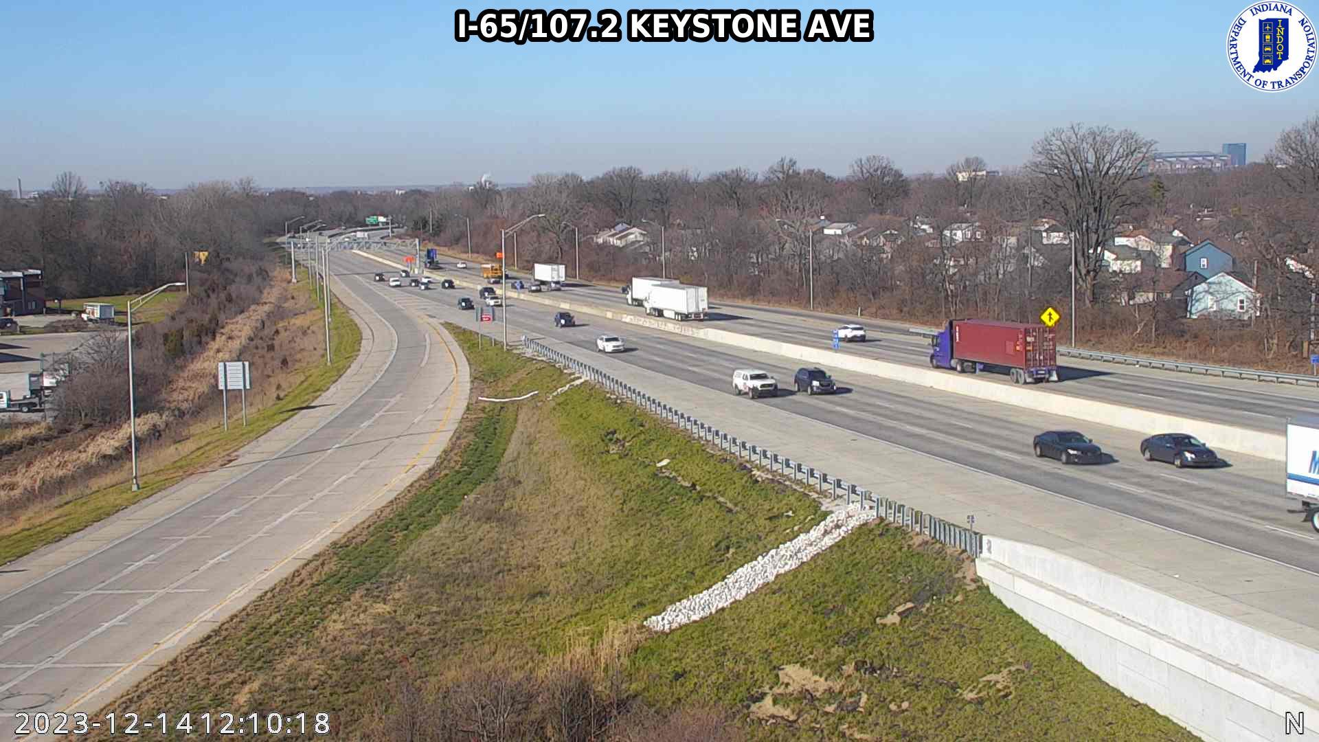 Traffic Cam Indianapolis: I-65: I-65/107.2 KEYSTONE AVE Player