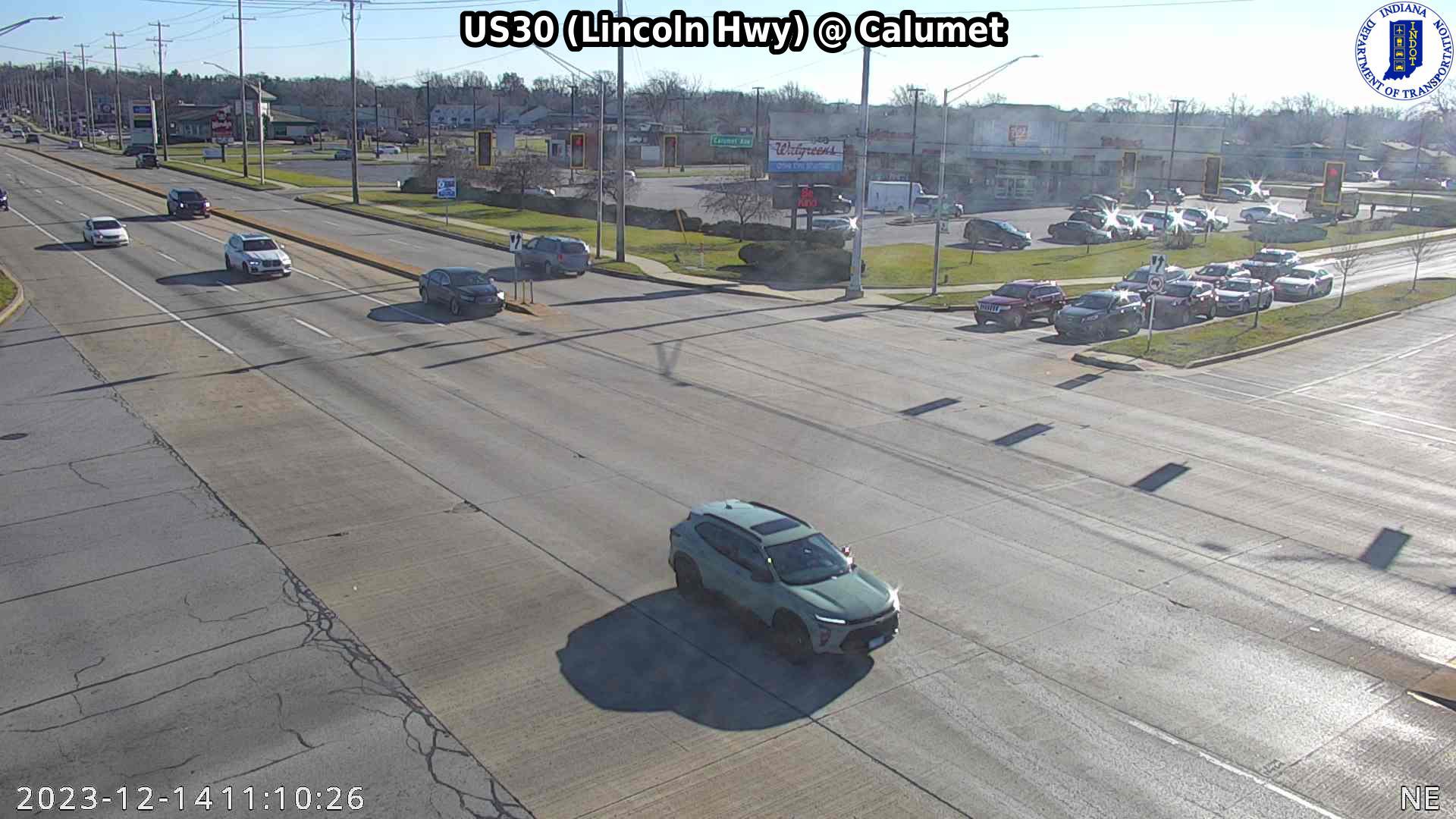 Traffic Cam Dyer: SIGNAL: US30 (Lincoln Hwy) @ Calumet Player