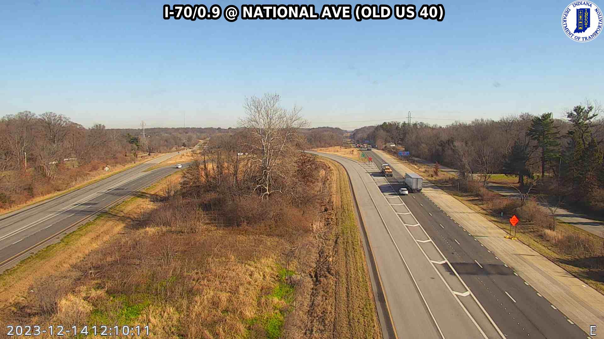Traffic Cam State Line: I-70: I-70/0.9 @ NATIONAL AVE (OLD US) Player