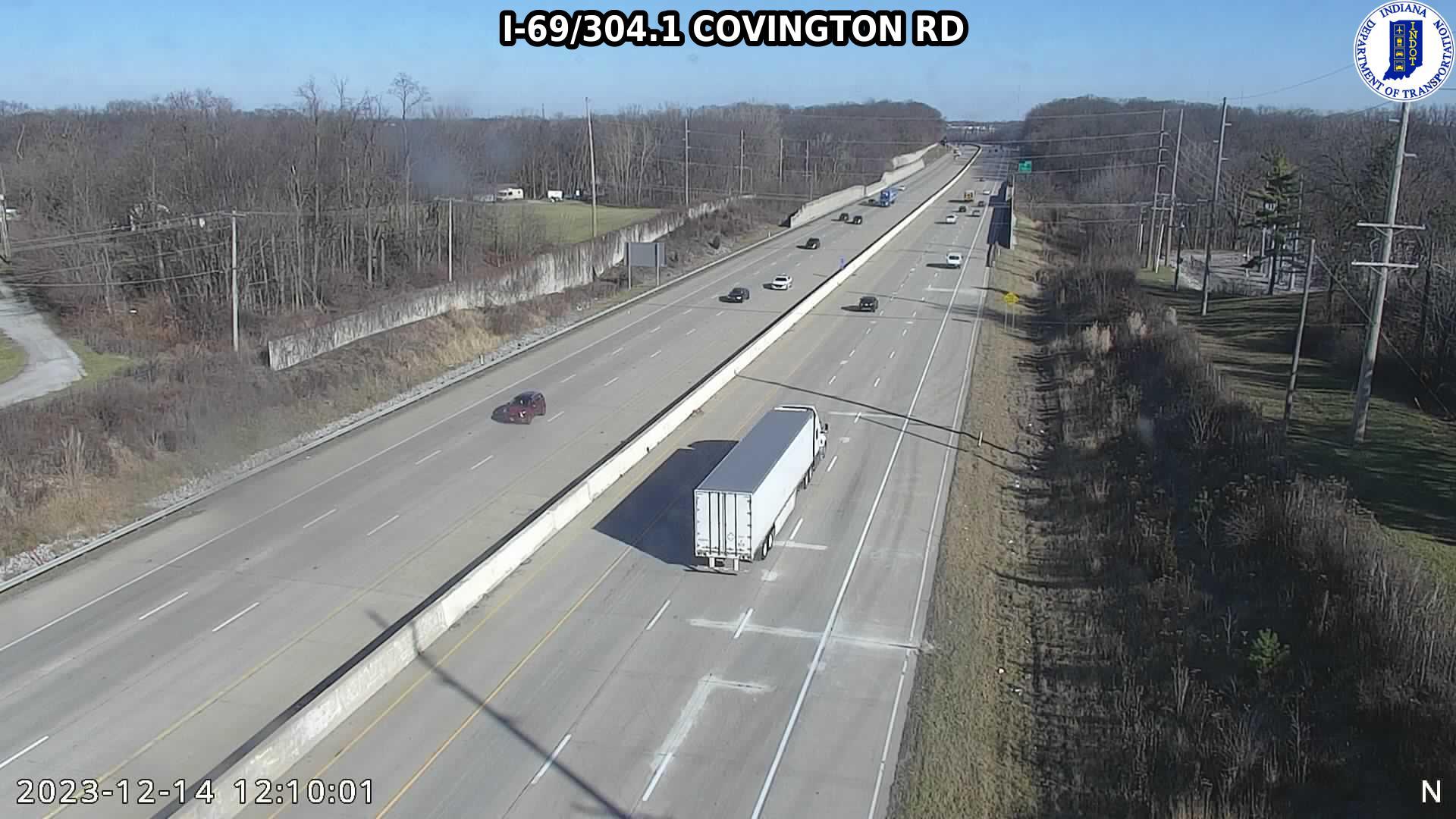Traffic Cam Fort Wayne: I-69: I-69/304.1 COVINGTON RD Player