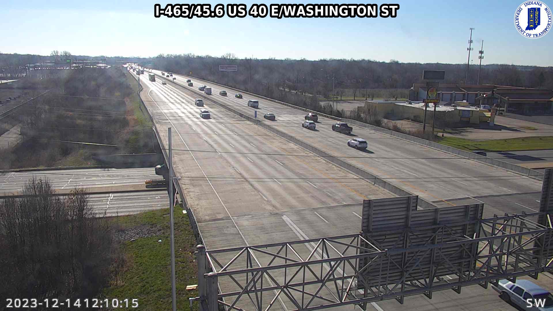 Traffic Cam Indianapolis: I-465: I-465/45.6 US 40 E/WASHINGTON ST Player