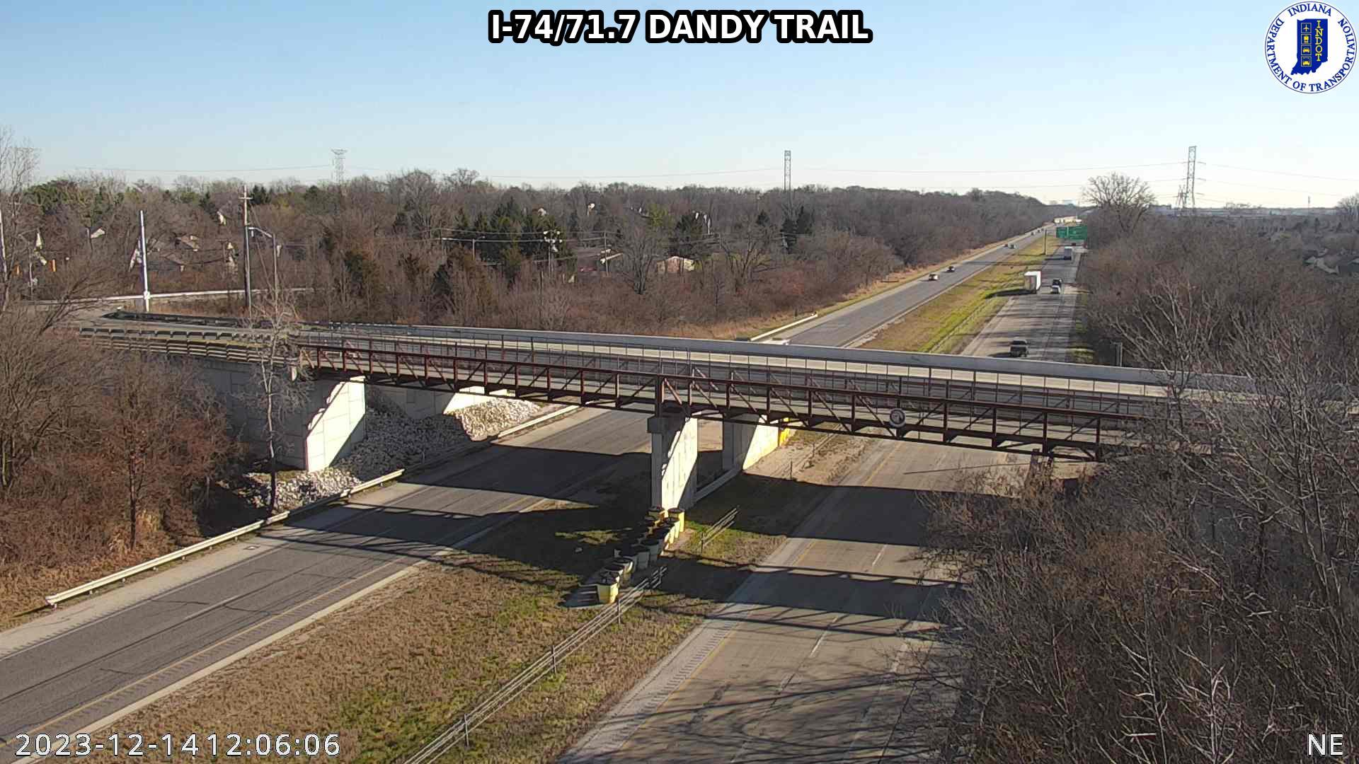 Traffic Cam Indianapolis: I-74: I-74/71.7 DANDY TRAIL Player