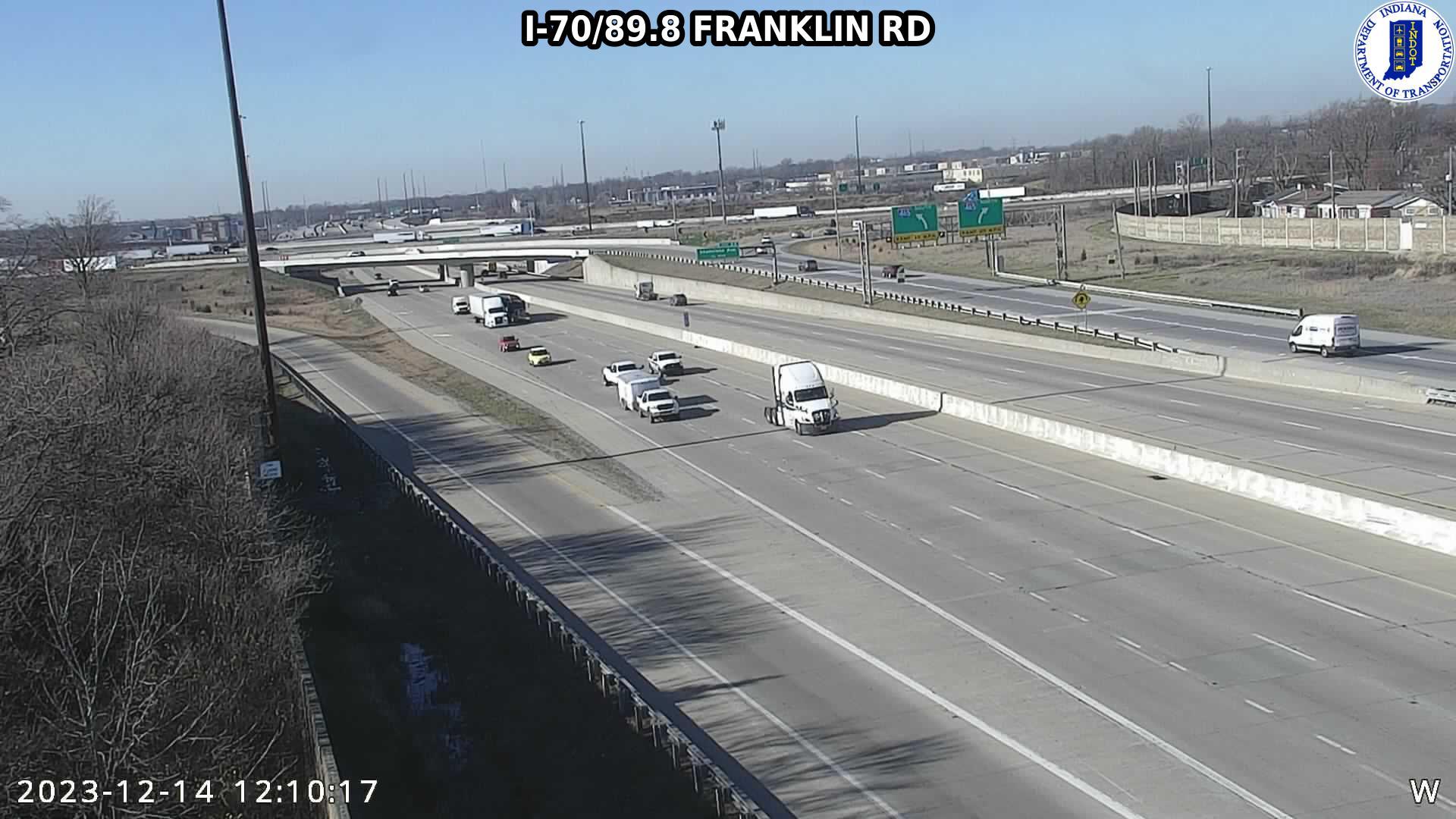 Traffic Cam Indianapolis: I-70: I-70/89.8 FRANKLIN RD Player