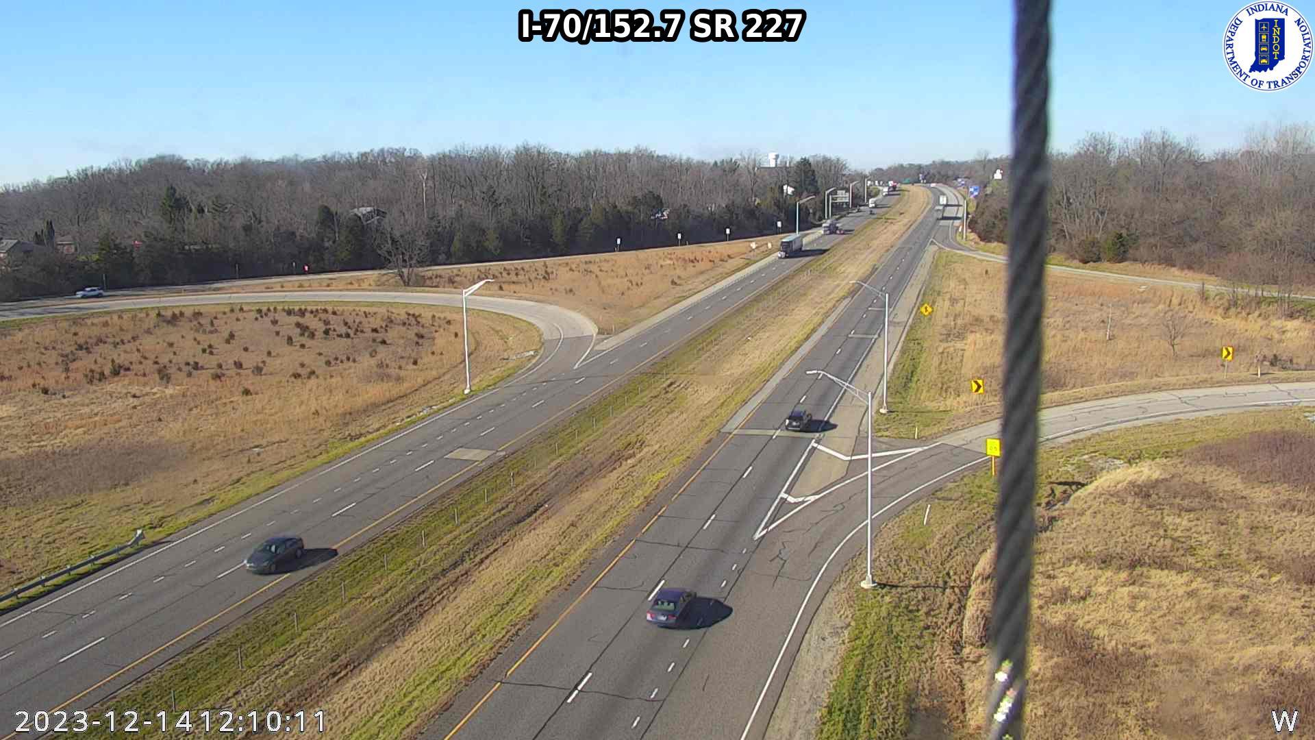 Traffic Cam Chester: I-70: I-70/152.7 SR 227 Player