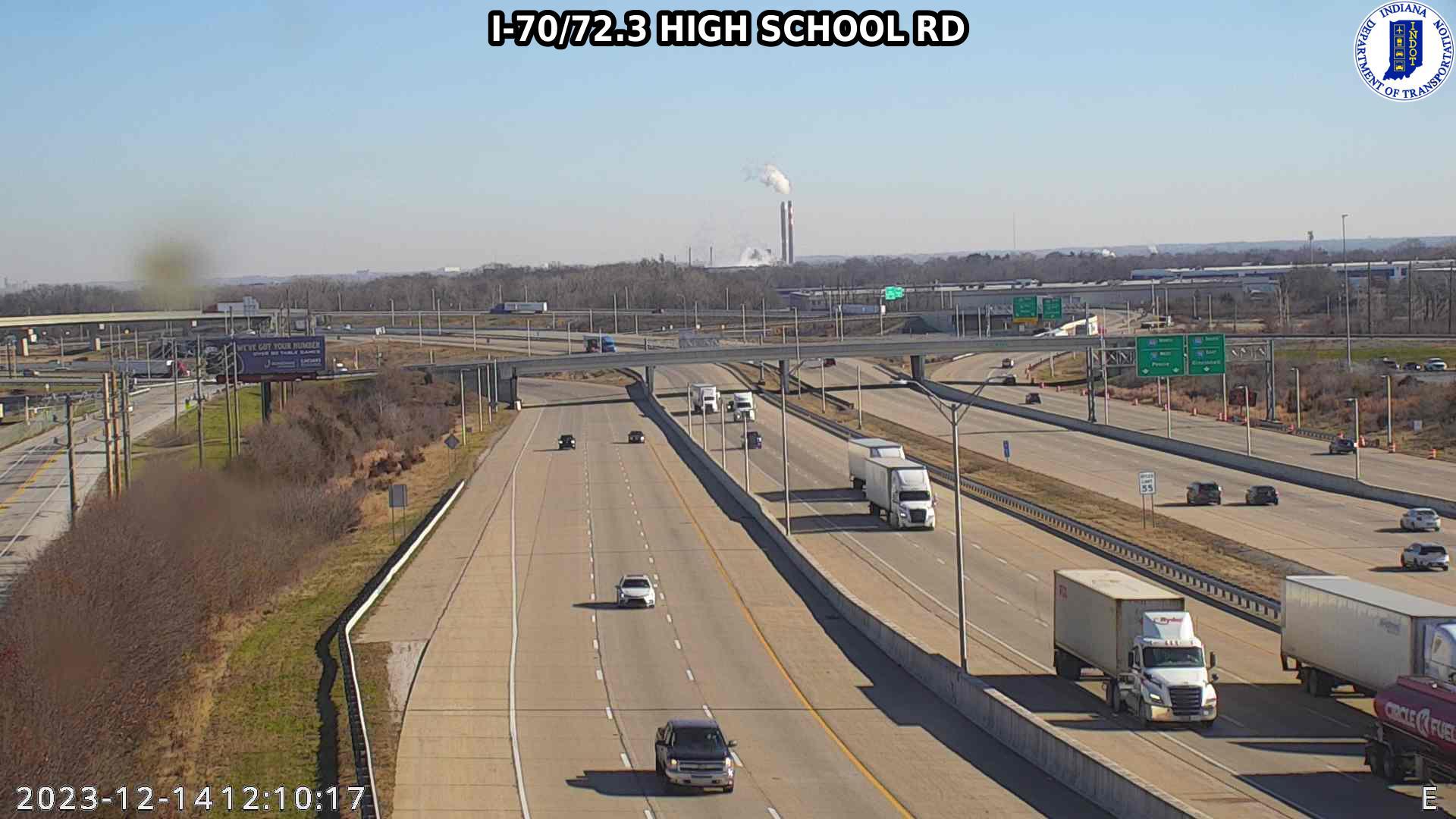 Traffic Cam Indianapolis: I-70: I-70/72.3 HIGH SCHOOL RD Player