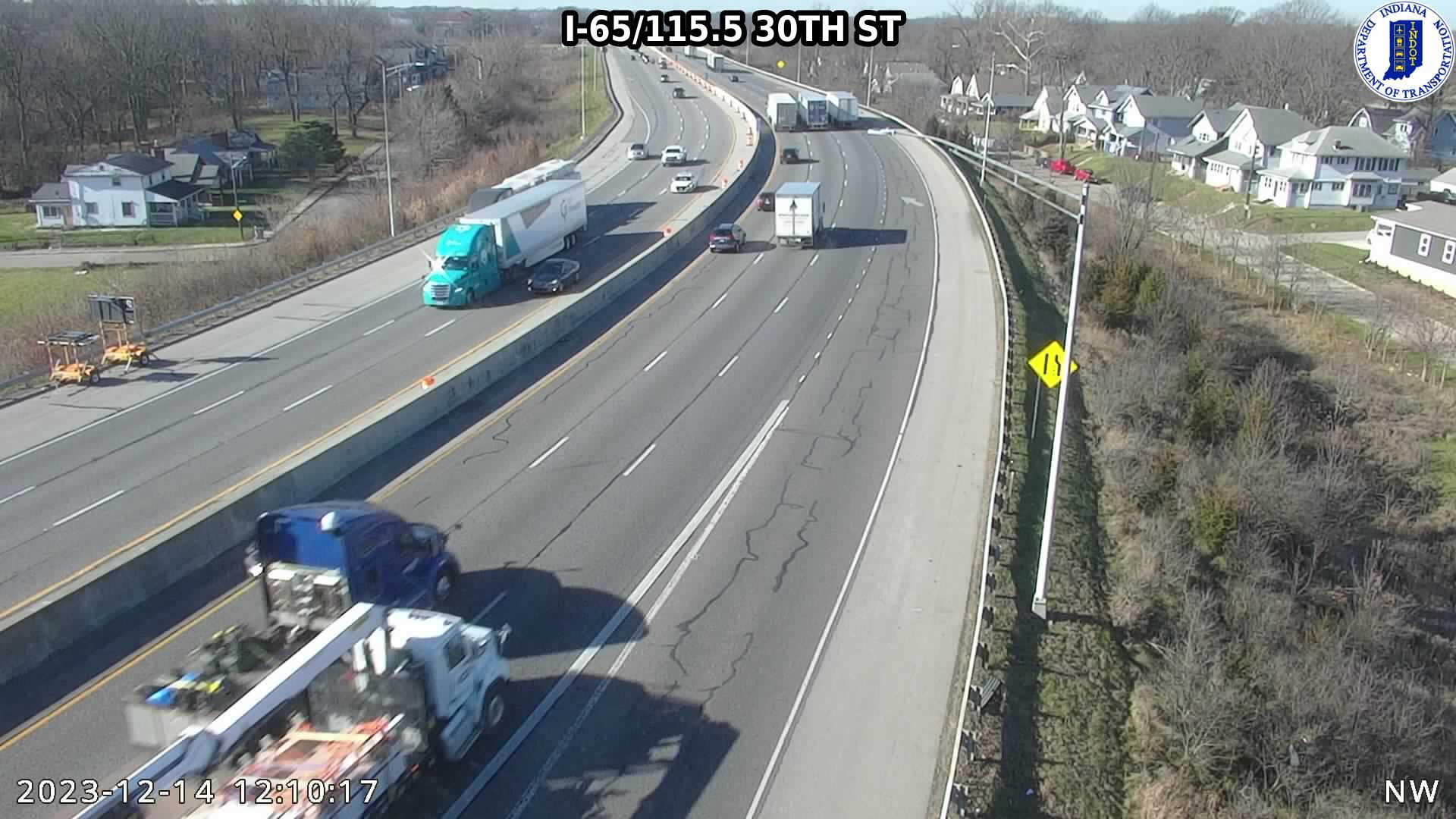 Traffic Cam Highland Vicinity: I-65: I-65/115.5 30TH ST Player
