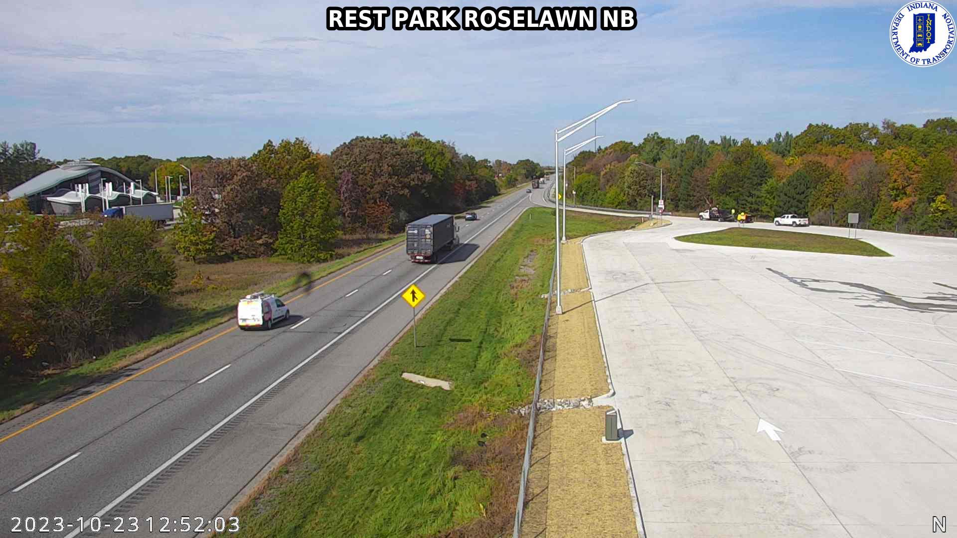 Traffic Cam Forest City: I-65: REST PARK ROSELAWN NB: REST PARK ROSELAWN NB Player