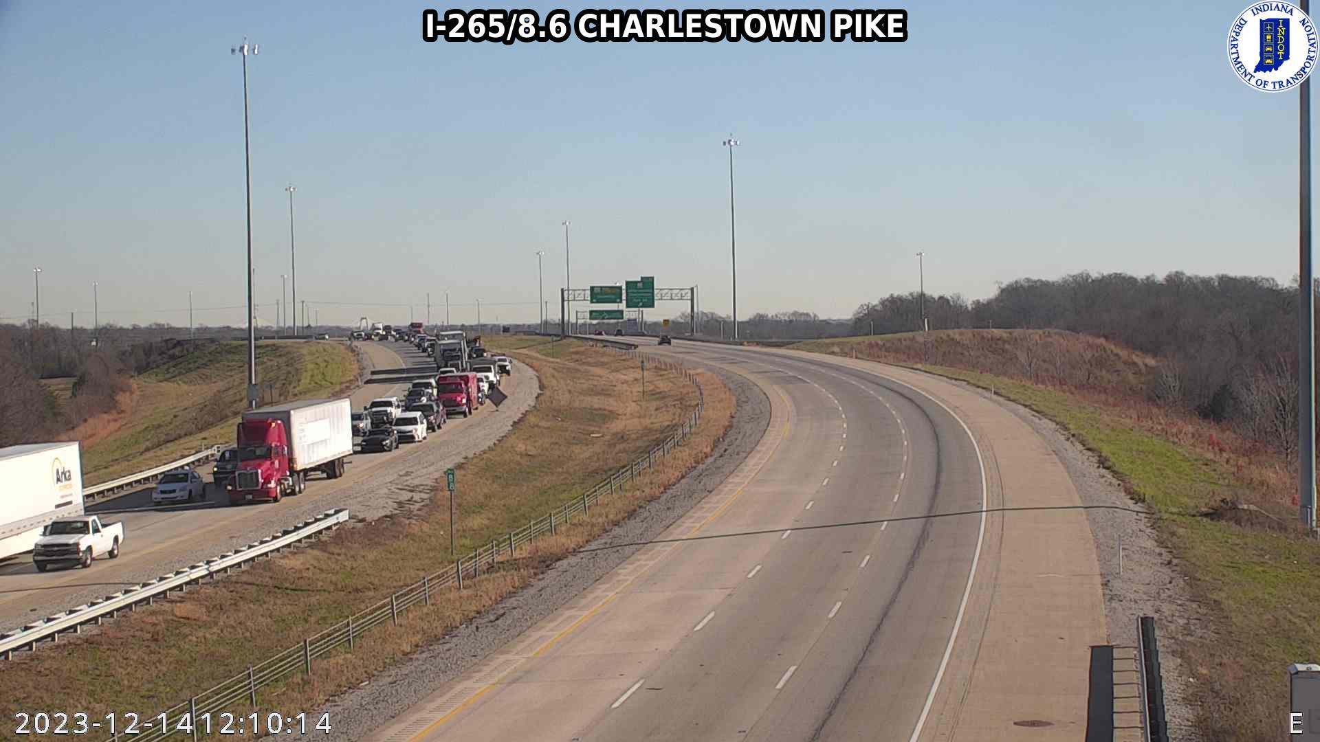 Traffic Cam Watson: I-265: I-265/8.6 CHARLESTOWN PIKE: I-265/8.6 CHARLESTOWN PIKE Player