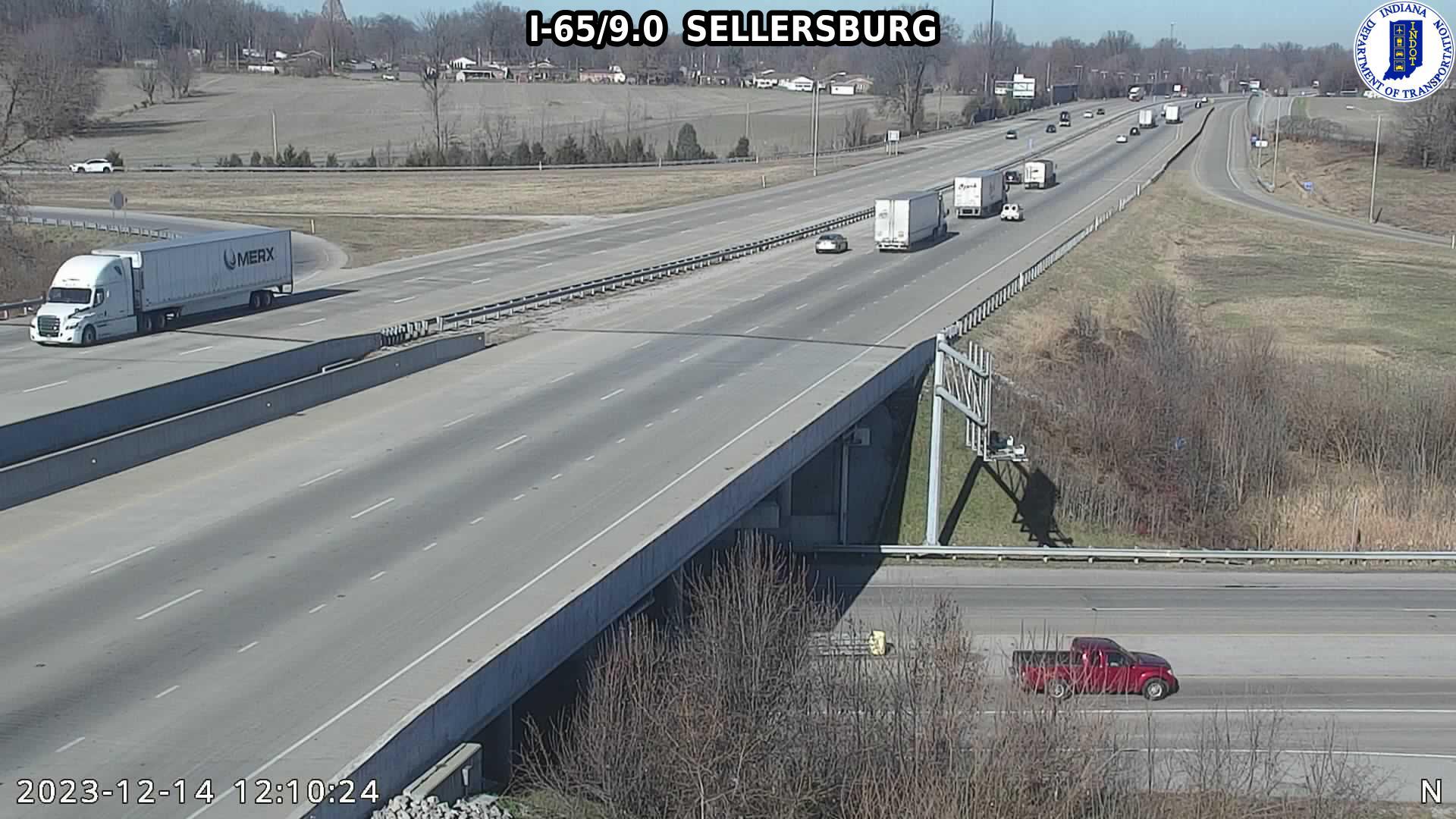 Traffic Cam Sellersburg: I-65: I-65/9.0 - I-65/9.0 Player