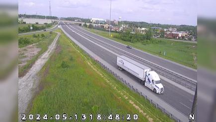 Traffic Cam Fishers: I-69: 1-069-210-2-2 CAMPUS PKWY Player