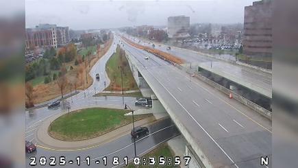 Traffic Cam Home Place: US 31: 2-031-125-2-2 116TH ST Player